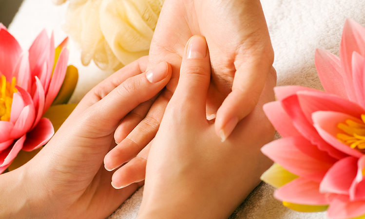 Thai Hand and Foot Massage Training